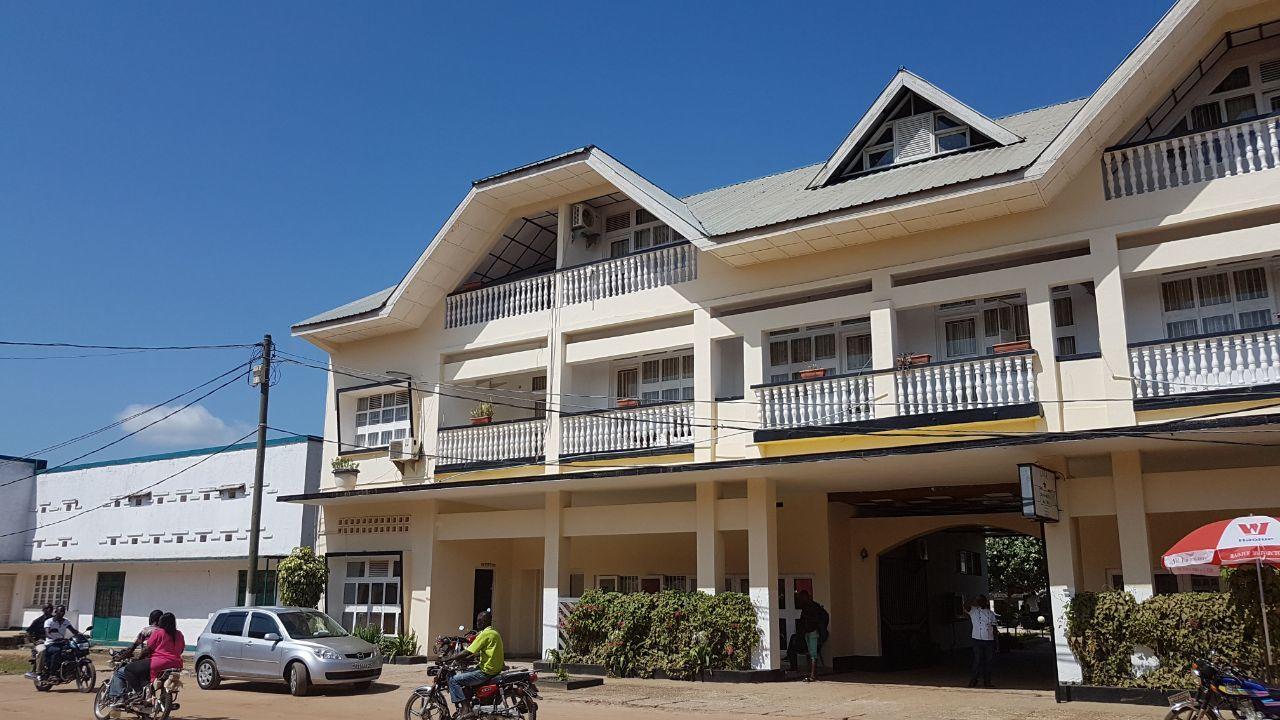 Hotel Centre D' Accueil Joli Reve Kisangani Exterior foto