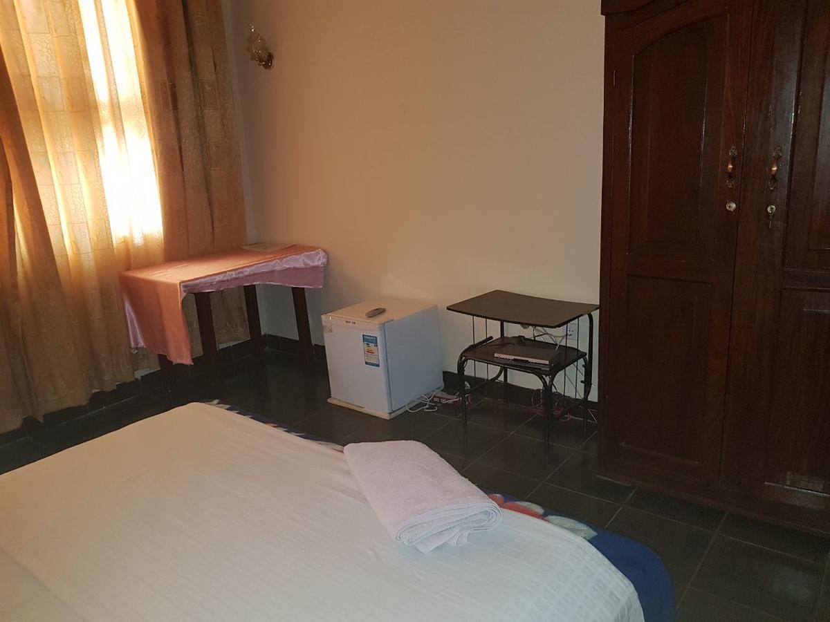 Hotel Centre D' Accueil Joli Reve Kisangani Exterior foto