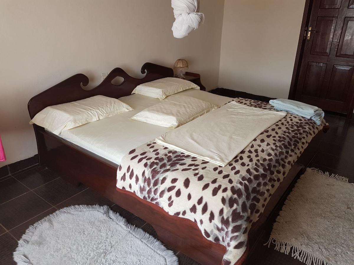 Hotel Centre D' Accueil Joli Reve Kisangani Exterior foto